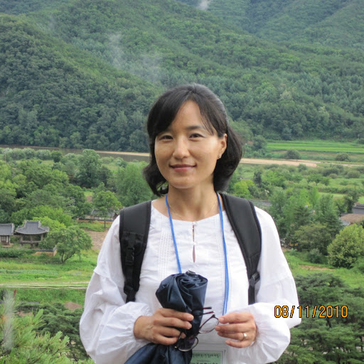 Helena Kim Photo 26