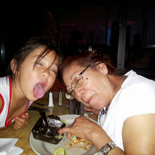 Martha Quinonez Photo 11