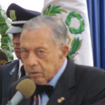 Lorenzo Vargas Photo 11