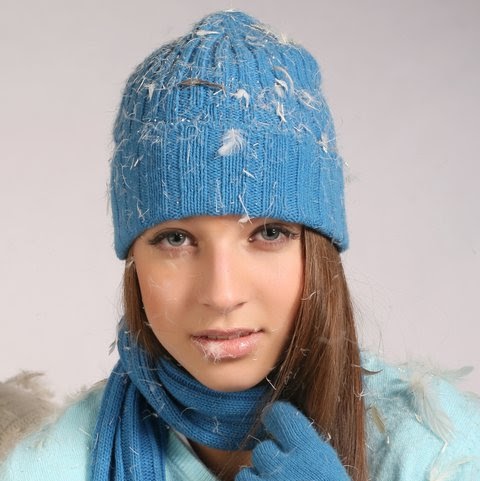 Maria Warner Photo 14