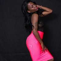 Angela Earnest Photo 10