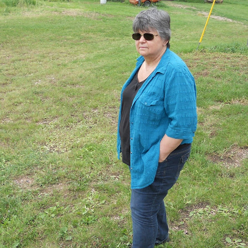 Carolyn Foss Photo 33