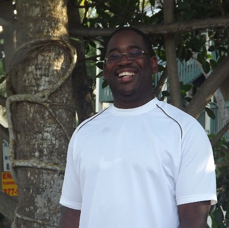 Robert Stapleton Photo 11