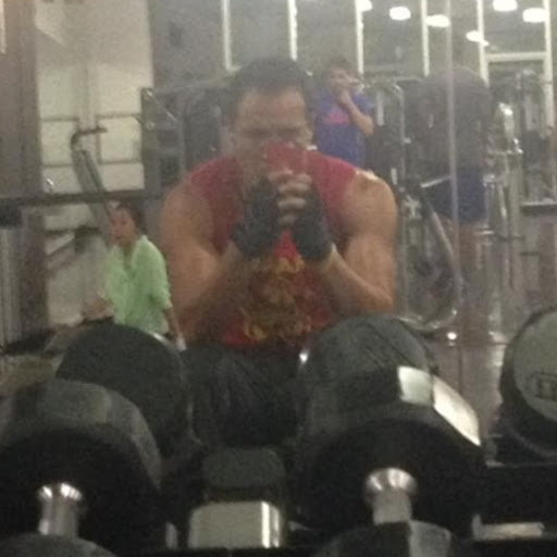 Ernesto Torres Photo 16