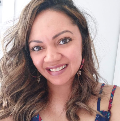 Roberta Silva Photo 22