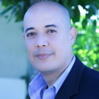 Luis Lozada Photo 14