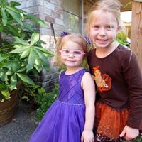 Renee Holman Photo 13