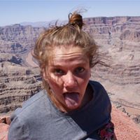 Lauren Dempsey Photo 29