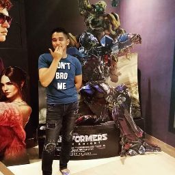 Ray Mond Photo 15