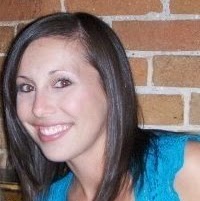 Elizabeth Mclaughlin Photo 14