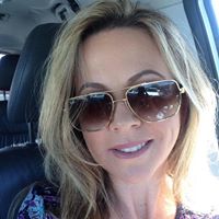 April Clemens Photo 3