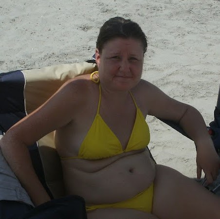 Tonya Hayes Photo 31