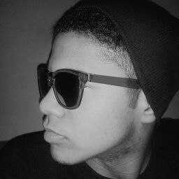 Aaron Glass Photo 14