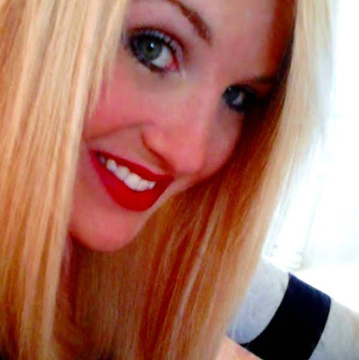 Sarah Whaley Photo 15