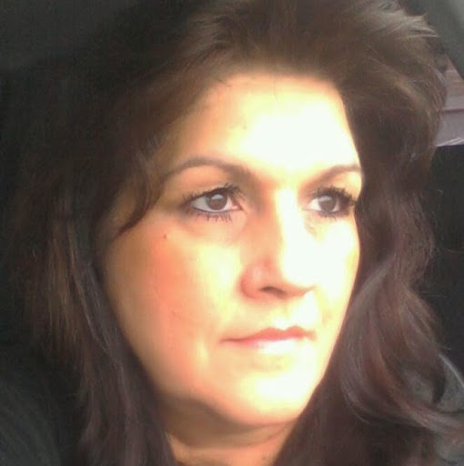 Debra Flores Photo 23