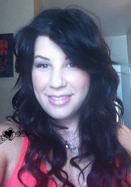 Rebecca Reynolds Photo 28