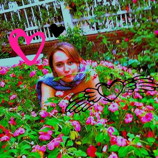 Sara Humphrey Photo 8