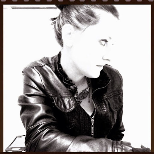Erin Eames Photo 12