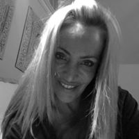 Julie Traeger Photo 2