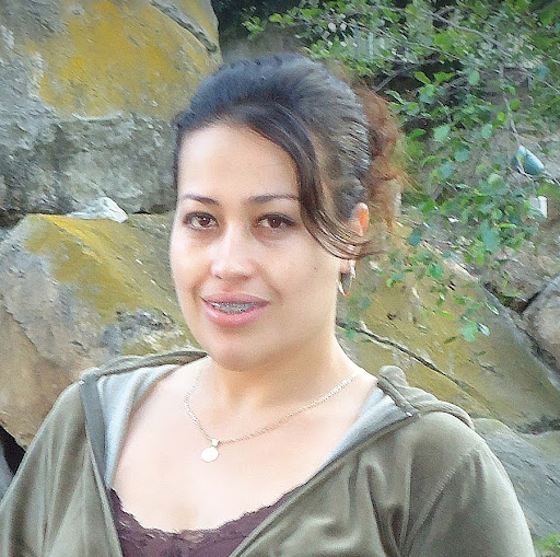 Maria Rosales Photo 14