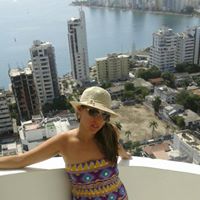 Sandra Linares Photo 22