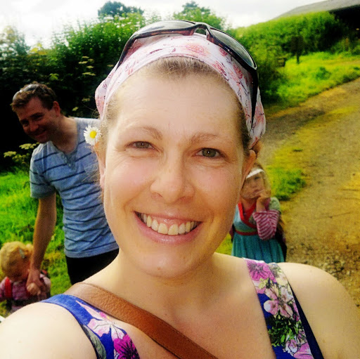 Sarah Howes Photo 33 Sarah Howes Photo 33