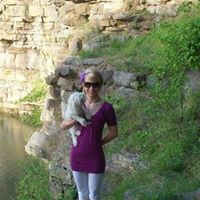 Stefanie Sparks Photo 15