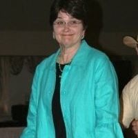 Suzanne Lowe Photo 20