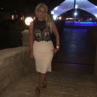 Lynda Devine Photo 16