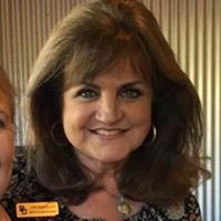 Virginia Ellis Photo 6