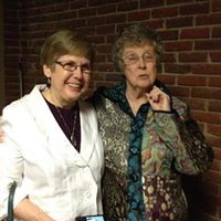 Julia Goodman Photo 36