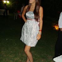 Angela Lawrence Photo 8