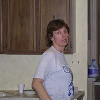 Betty Lyons Photo 34