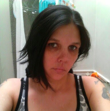 Amanda Dean Photo 14