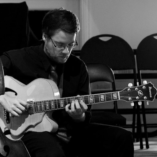 Robert Chapman Photo 27