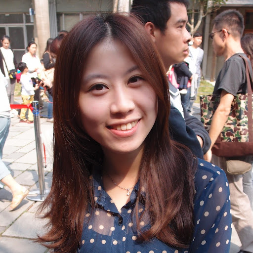 Cynthia Tang Photo 20