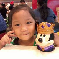 Elizabeth Cortes Photo 35