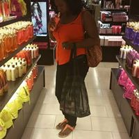 Yvette Thomas Photo 18