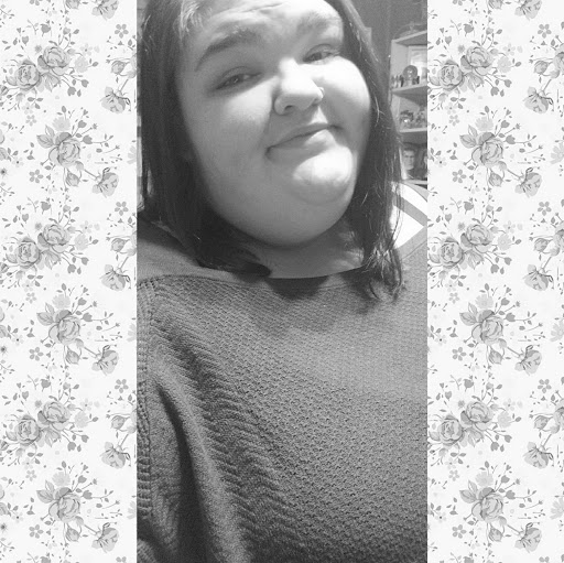 Anna Childers Photo 9