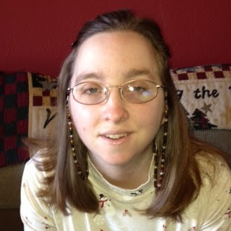 Laura Garner Photo 24