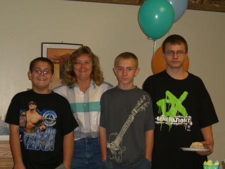 Angela Hoskins Photo 18