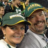 Kellie Farrell Photo 32