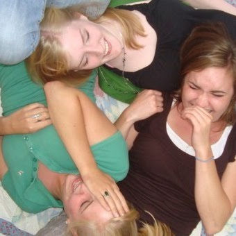 Julie Peterson Photo 29