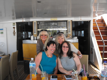 Sally Jones Photo 26