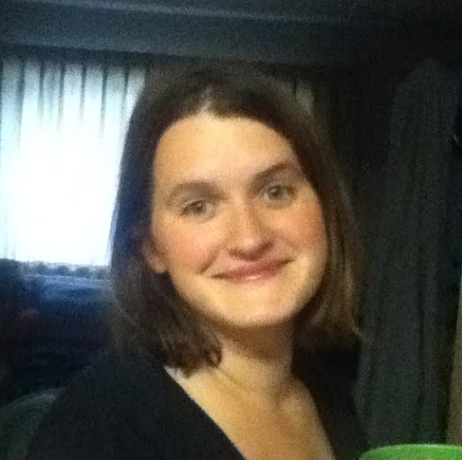 Elisabeth Collins Photo 19