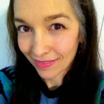 Holly Erickson Photo 9