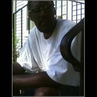 Dee Randall Photo 17