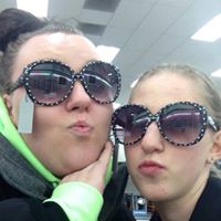 Jessica Downes Photo 9