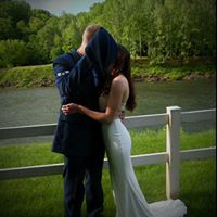 Taylor Adkins Photo 7