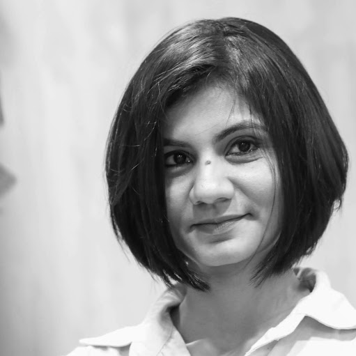 Nehal Desai Photo 20